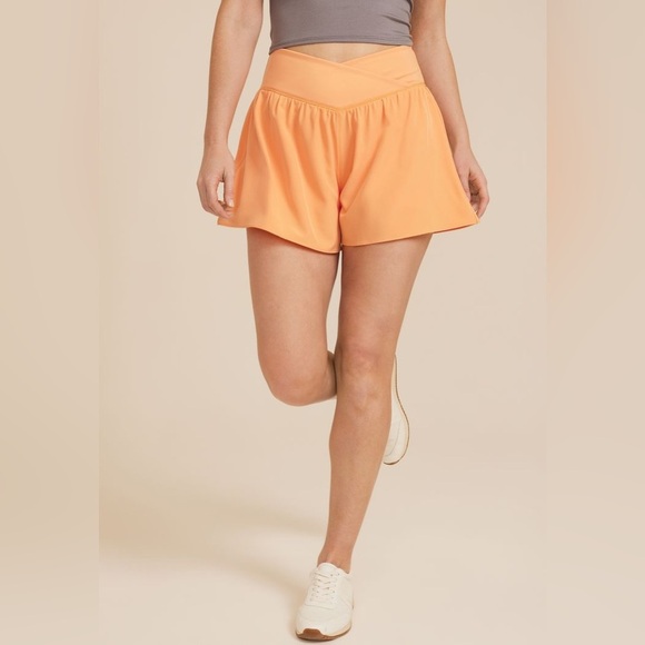 Maurices Pants - 🔴Maurice’s High Rise Crossover 4 Inch Short